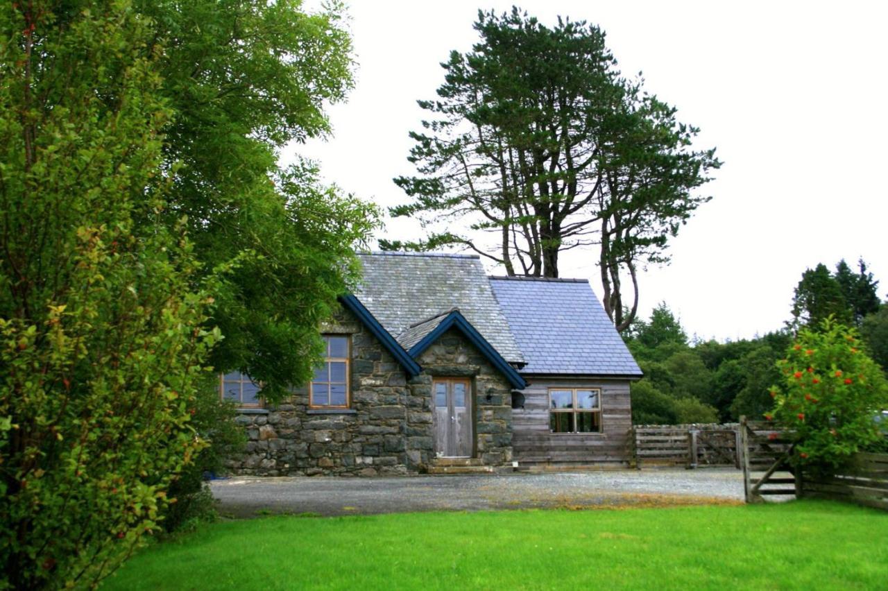 Old Skool Accommodation Trawsfynydd Екстер'єр фото